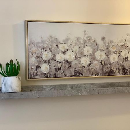 Modern Flat Apartment วัตฟอร์ด ภายนอก รูปภาพ