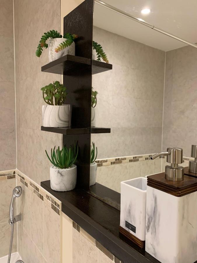 Modern Flat Apartment วัตฟอร์ด ภายนอก รูปภาพ