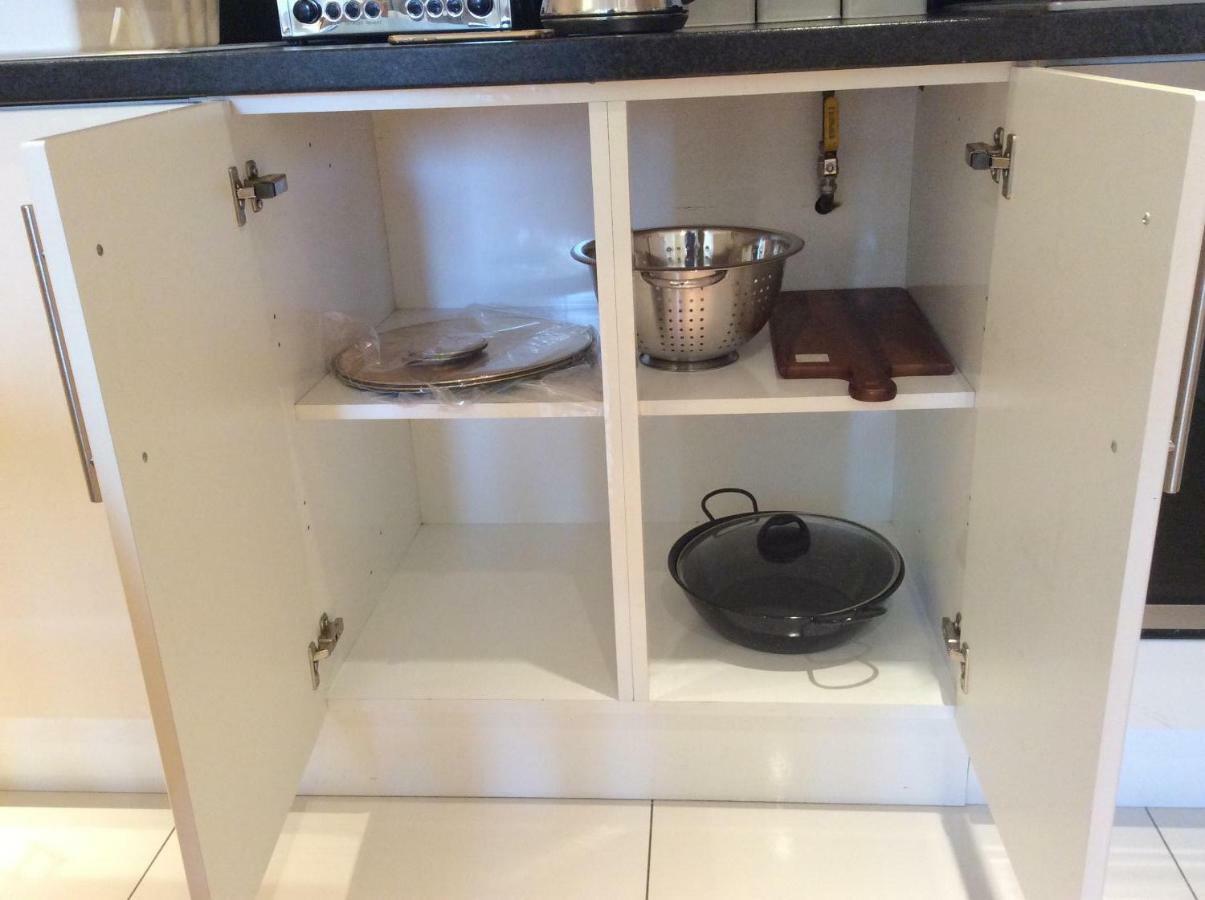 Modern Flat Apartment วัตฟอร์ด ภายนอก รูปภาพ